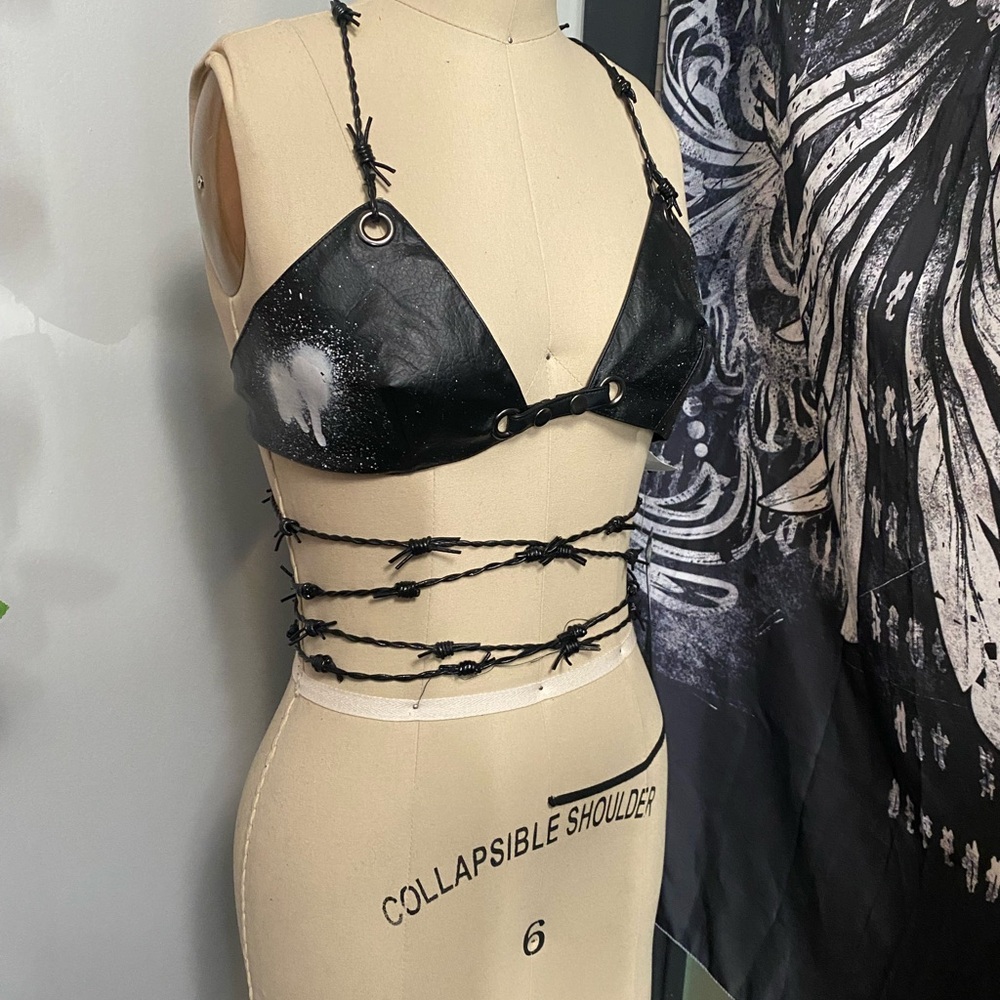 darker wavs dolls kill barb wire rave top